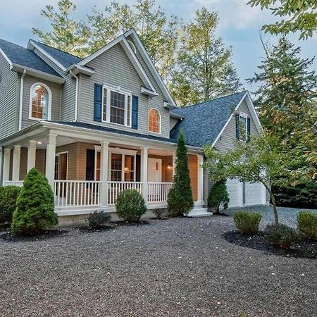 Luxury 4 Bedroom House In Pocono Mountains In Golf Course Near Lake Tobyhanna 외부 사진