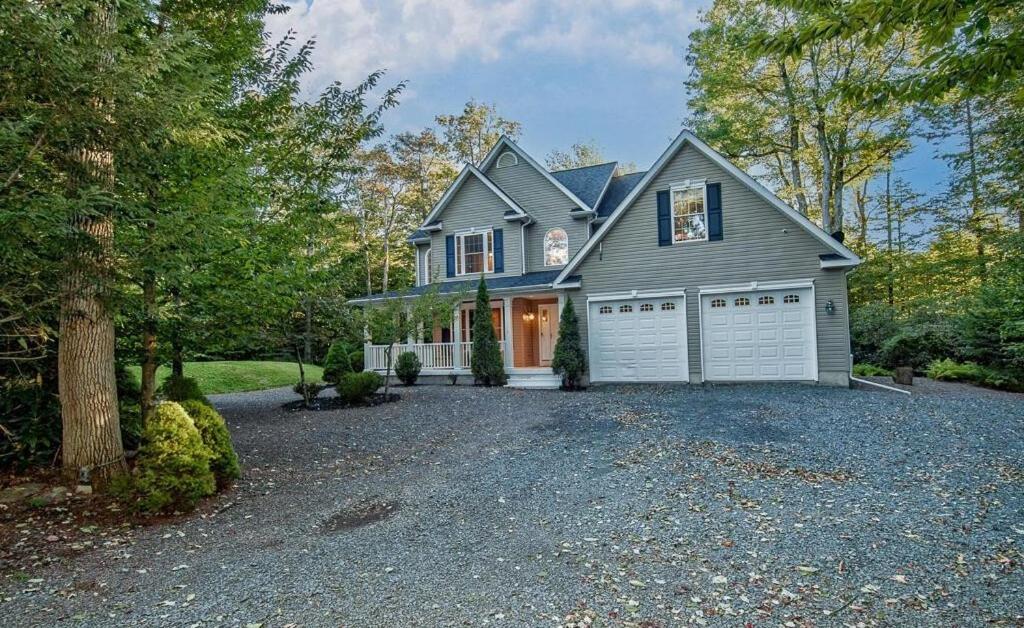 Luxury 4 Bedroom House In Pocono Mountains In Golf Course Near Lake Tobyhanna 외부 사진