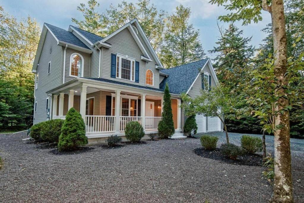 Luxury 4 Bedroom House In Pocono Mountains In Golf Course Near Lake Tobyhanna 외부 사진