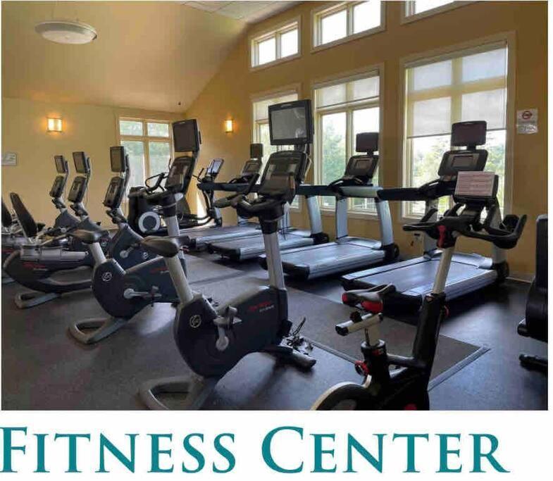 Luxury 4 Bedroom House In Pocono Mountains In Golf Course Near Lake Tobyhanna 외부 사진