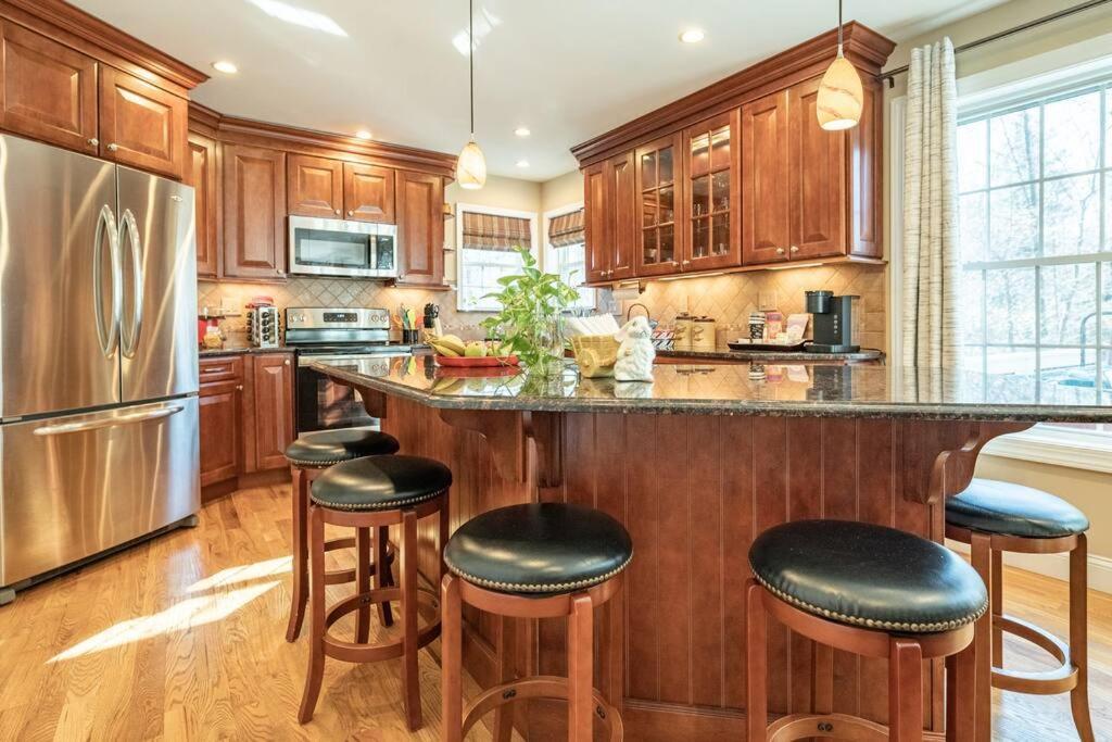 Luxury 4 Bedroom House In Pocono Mountains In Golf Course Near Lake Tobyhanna 외부 사진