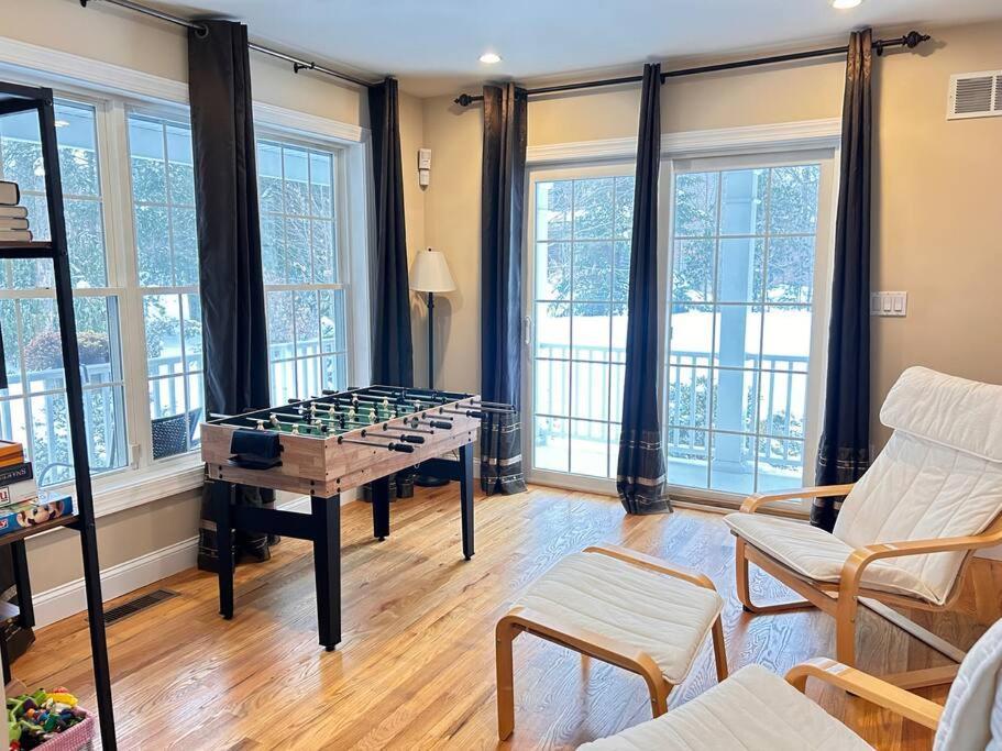 Luxury 4 Bedroom House In Pocono Mountains In Golf Course Near Lake Tobyhanna 외부 사진