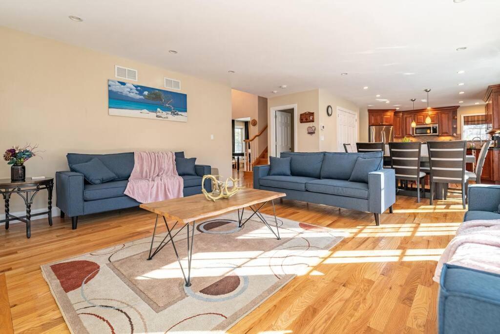 Luxury 4 Bedroom House In Pocono Mountains In Golf Course Near Lake Tobyhanna 외부 사진